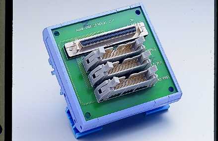 68-pin SCSI-II to Three 20-pin Wiring Terminal Module for DIN-rail Mounting